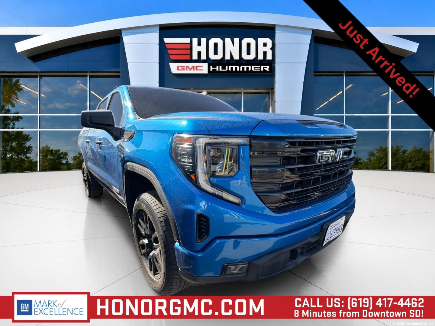 Used 2022 GMC Sierra 1500 Elevation w/ LPO, Elevation Black Package RWD image 1
