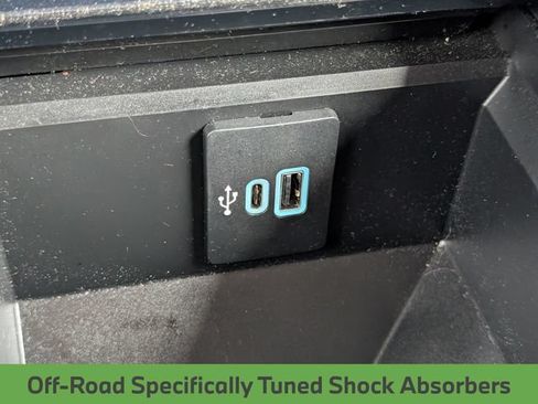 Used 2023 Ford F250 Platinum AWD/4WD image 34