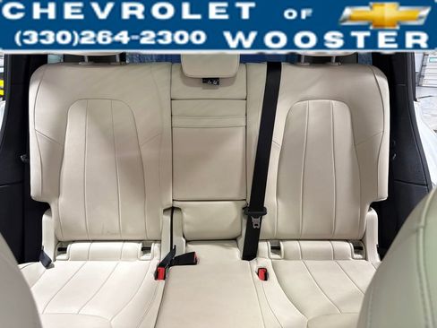 Used 2022 Mercedes-Benz EQB 300 4MATIC image 29