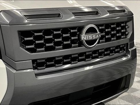 New 2026 Nissan Frontier SV w/ All-Weather Content Package AWD/4WD image 15