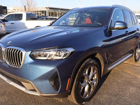 Used 2023 BMW X3 xDrive30i w/ Premium Package image 3