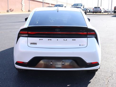 Used 2023 Toyota Prius XLE image 29