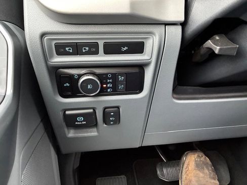Used 2022 Ford F150 XLT w/ Equipment Group 302A High AWD/4WD image 28