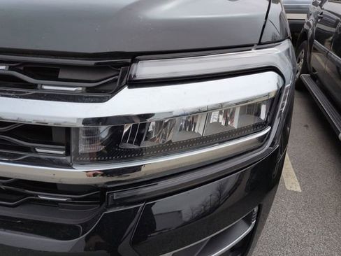 Certified 2024 Ford Expedition Limited image 4