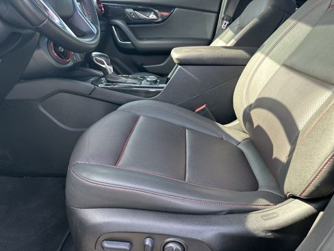 Certified 2023 Chevrolet Blazer RS w/ Driver Confidence II Package image 10