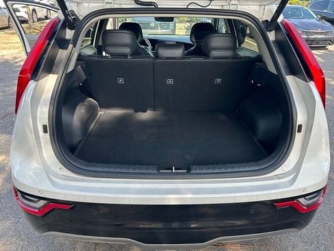 Used 2023 Kia Niro Wave w/ Wave Preserve Package FWD image 14