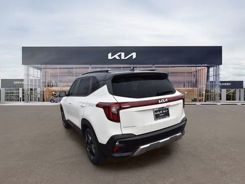 New 2026 Kia Seltos S FWD image 6