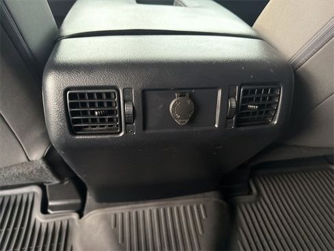 Certified 2020 Toyota Tundra SR5 image 23
