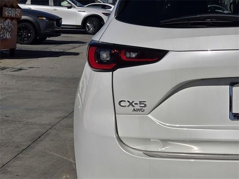 New 2025 MAZDA CX-5 Carbon Edition image 6