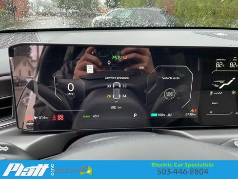 Used 2025 Kia EV9 Light Long Range image 30