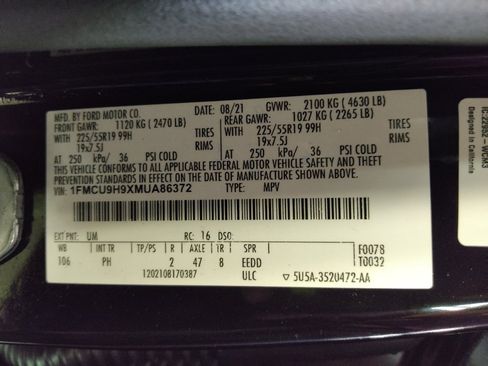 Used 2021 Ford Escape SEL w/ SEL Stealth AWD Package image 33