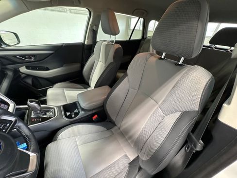 Used 2020 Subaru Outback Premium image 18