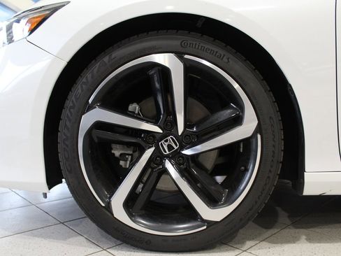 Certified 2022 Honda Accord Sport Special Edition image 9
