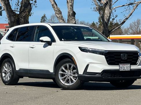 Used 2023 Honda CR-V EX-L image 2