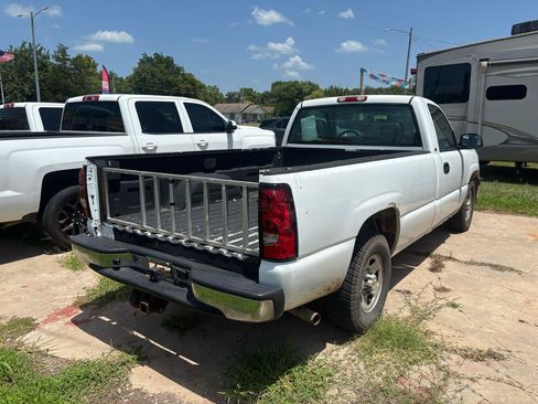 Used 2004 Chevrolet Silverado 1500 W/T w/ Light Duty Power Package RWD image 3