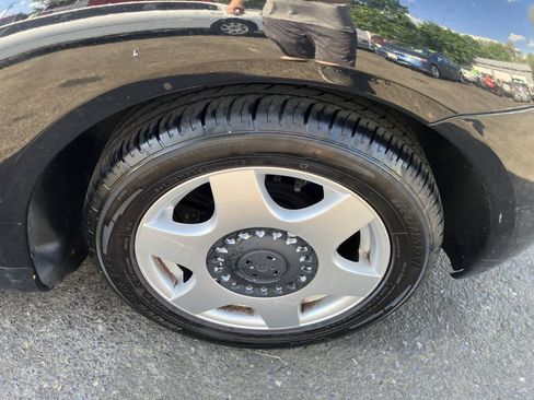 Used 1998 Volkswagen Beetle Coupe FWD image 13