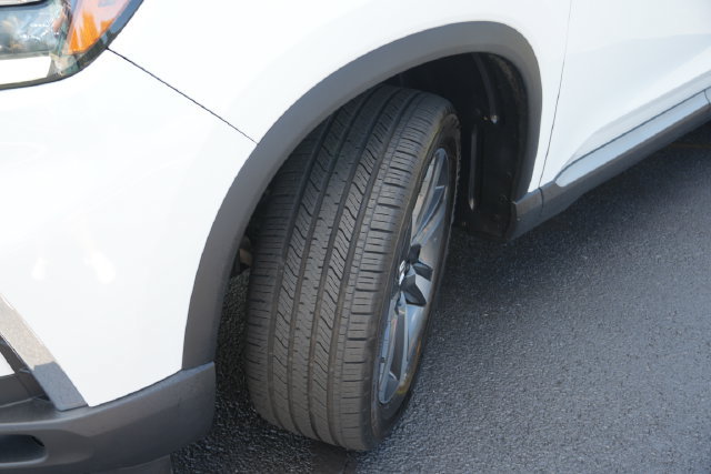 Used 2025 Honda Pilot Elite image 15