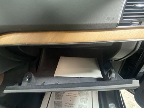 Used 2025 Volvo XC90 B5 Plus image 30