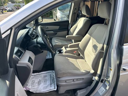 Used 2012 Honda Odyssey EX image 14