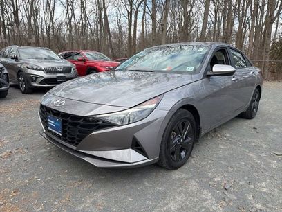 Certified 2023 Hyundai Elantra SEL