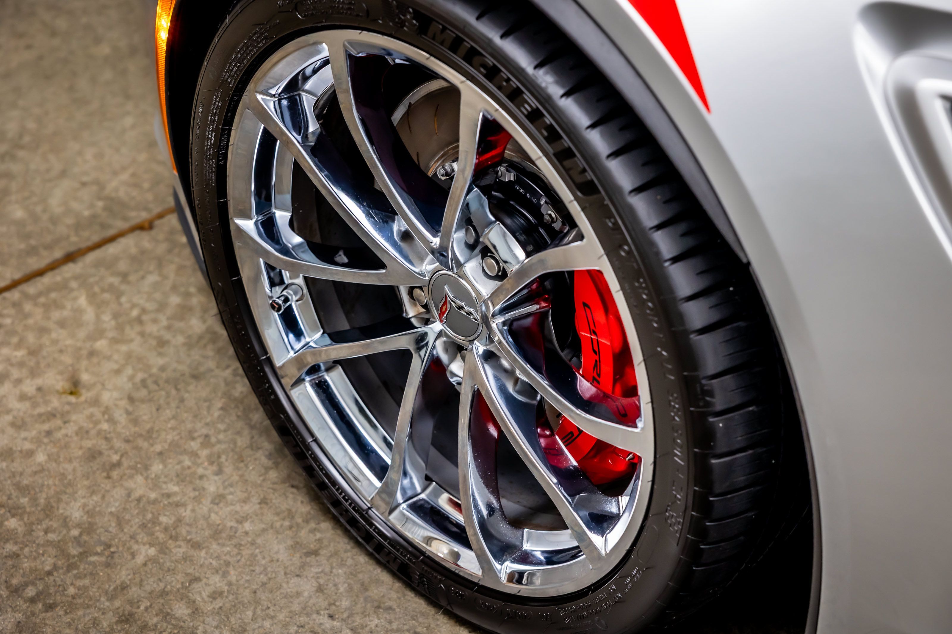 Used 2018 Chevrolet Corvette Grand Sport RWD image 18