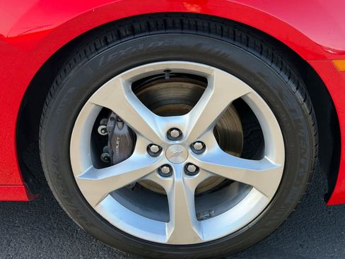 Used 2015 Chevrolet Camaro SS w/ Rear Vision Package RWD image 8