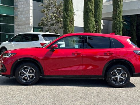 Used 2023 Honda HR-V EX-L image 7