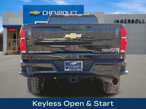 Used 2025 Chevrolet Silverado 3500 High Country AWD/4WD image 26