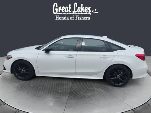 Used 2019 Honda Civic Sport image 2
