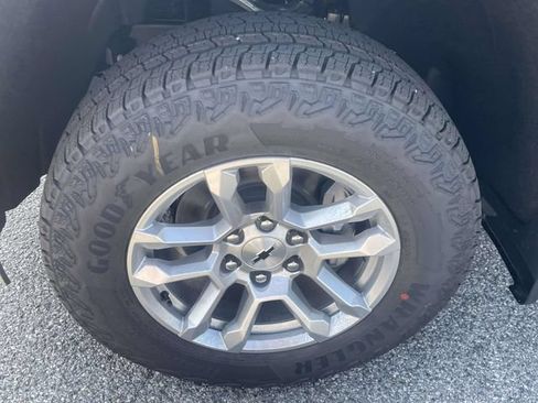 New 2026 Chevrolet Silverado 1500 RST AWD/4WD image 9