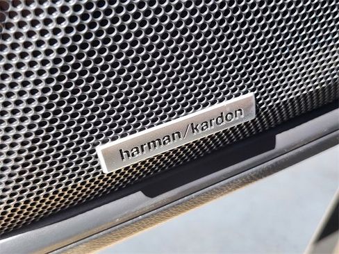 New 2025 Subaru Outback Limited image 17