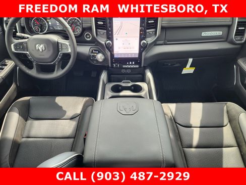 New 2026 RAM 1500 Laramie AWD/4WD image 18