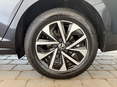 Certified 2024 Volkswagen Jetta S FWD image 34