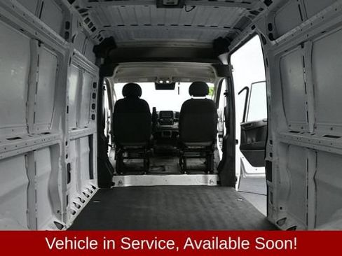 Used 2024 RAM ProMaster 2500 w/ Convenience Group FWD image 25