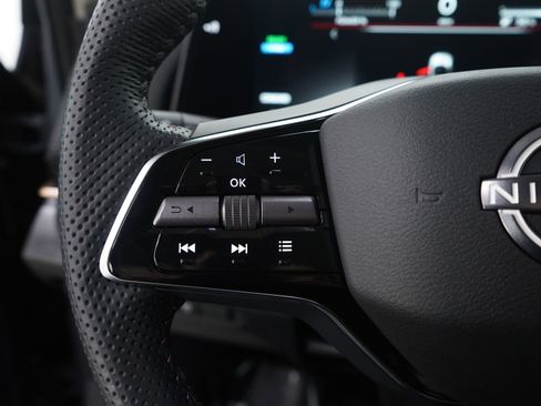 Used 2024 Nissan Ariya ENGAGE+ e-4ORCE image 27