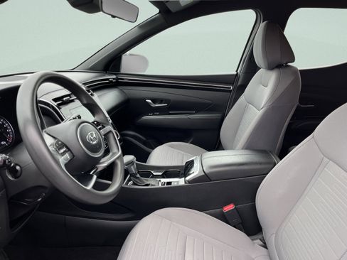 Used 2024 Hyundai Santa Cruz SE image 11