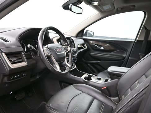 Used 2022 GMC Terrain Denali image 15