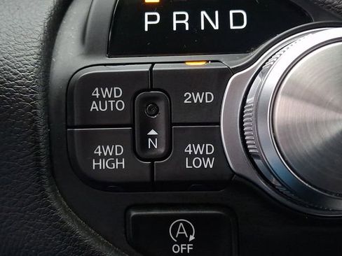 Used 2025 RAM 1500 Laramie image 22