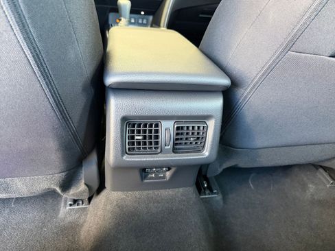 Used 2025 Toyota Camry LE image 23