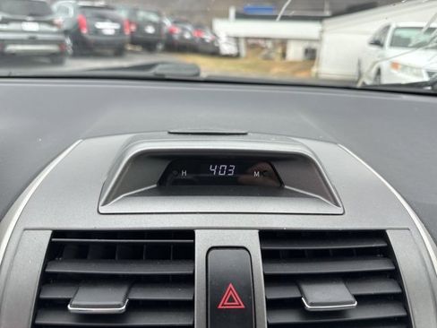 Used 2013 Toyota Corolla LE image 16