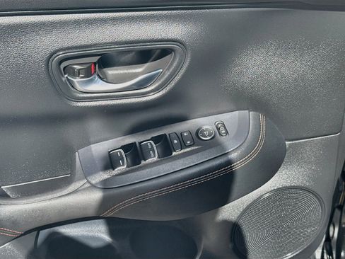 Used 2024 Honda HR-V Sport image 16