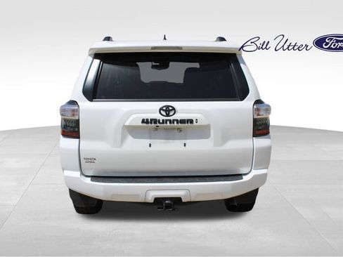 Used 2021 Toyota 4Runner SR5 Premium w/ Moonroof Package RWD image 6