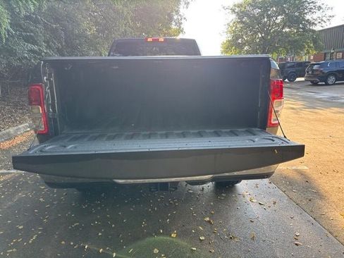 Used 2024 RAM 2500 Tradesman w/ Chrome Appearance Group AWD/4WD image 20