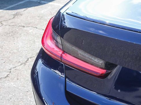 New 2026 BMW 330i Sedan w/ M Sport Package image 7