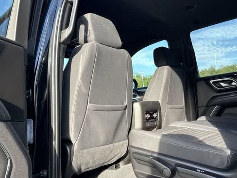 Used 2024 Chevrolet Tahoe LS AWD/4WD image 17