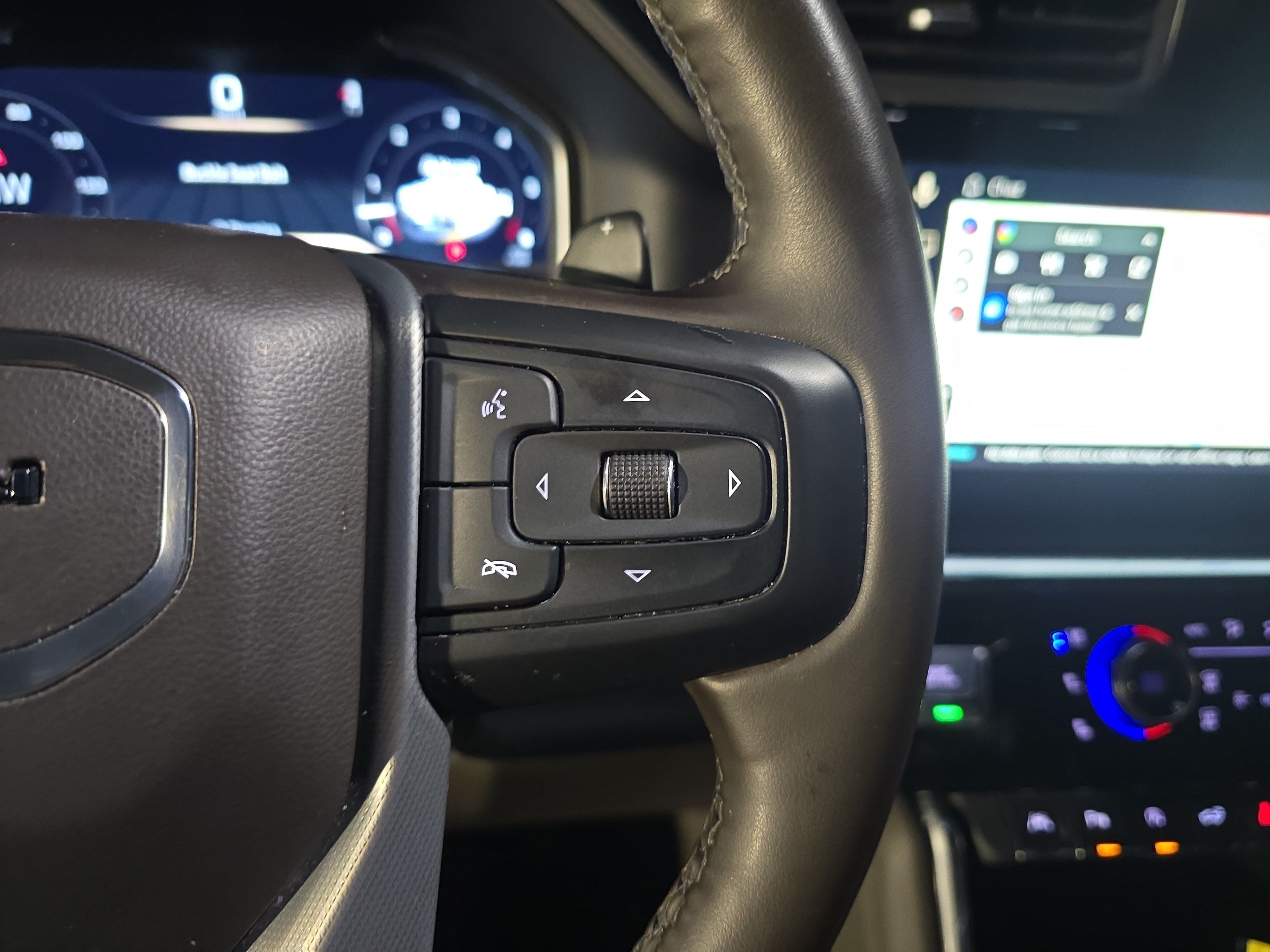 Used 2023 GMC Sierra 1500 Denali w/ Technology Package AWD/4WD image 17