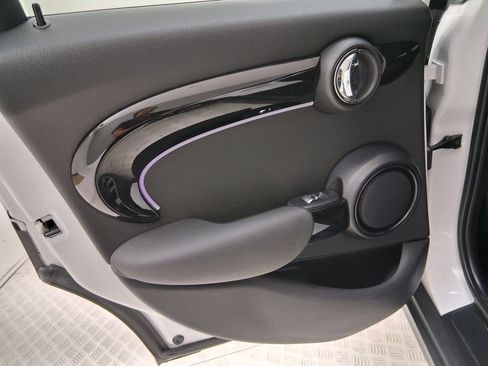 Certified 2024 MINI Cooper S image 30