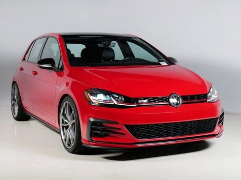 Used 2021 Volkswagen GTI SE image 1
