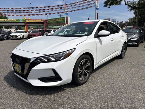 Certified 2023 Nissan Sentra SV FWD image 9
