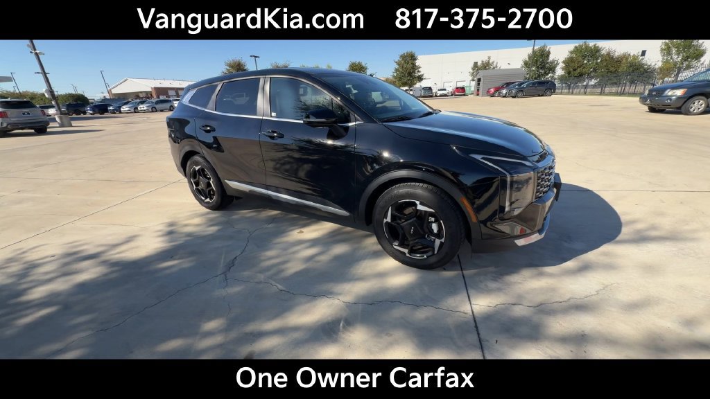 Certified 2026 Kia Sportage EX FWD image 2